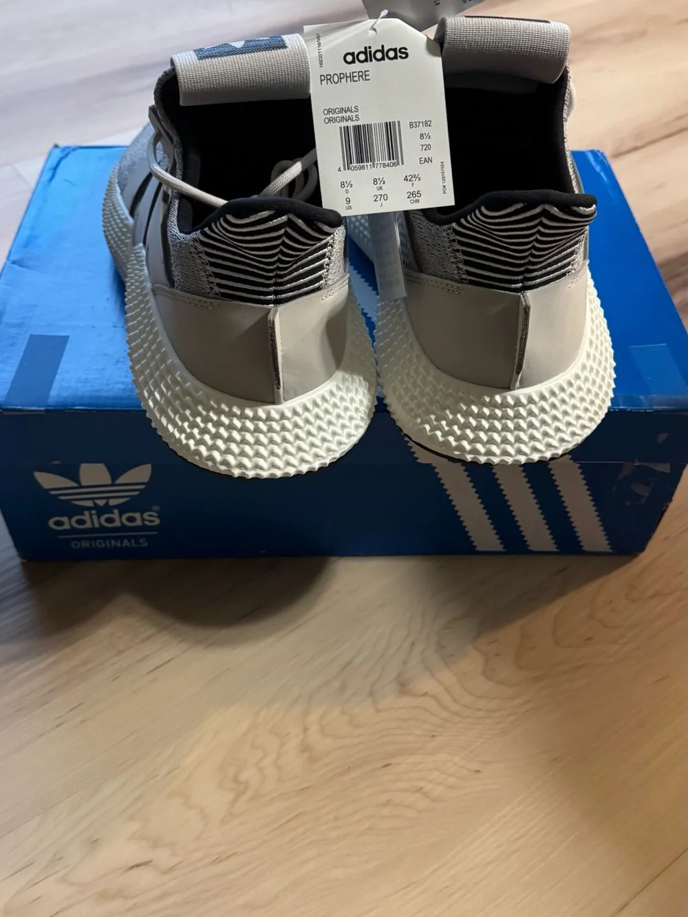 adidas Originals Prophere Sneakers B37182 - Gray / US 9